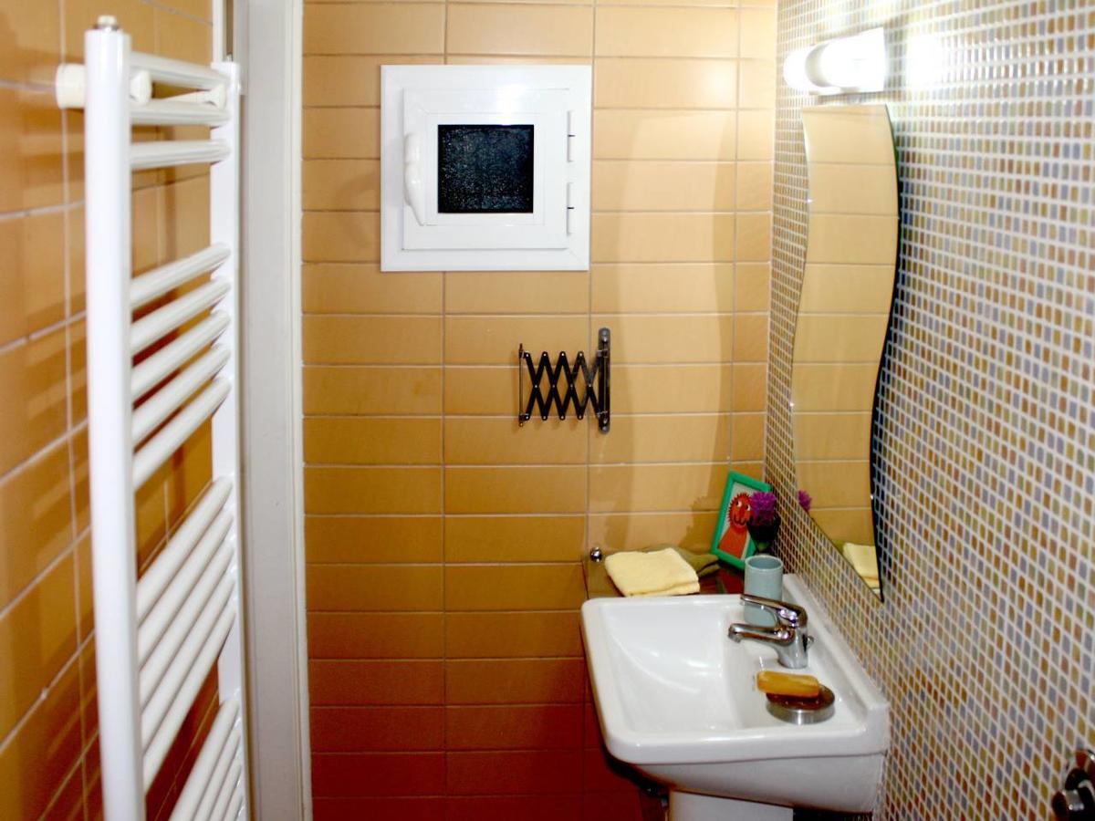 Sweet Stone Apartment In Imittos Athens Exterior photo